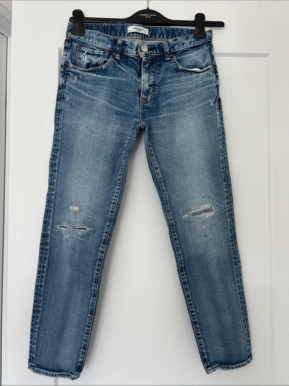 Moussy Light Blue Distressed Skinny, low rise  Jeans